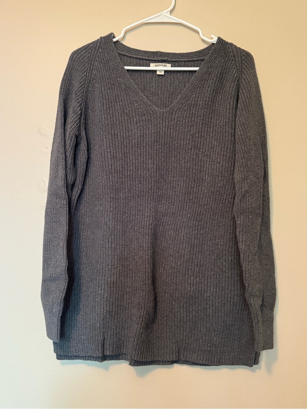 Goodthreads Gray V-Neck Tunic Sweater